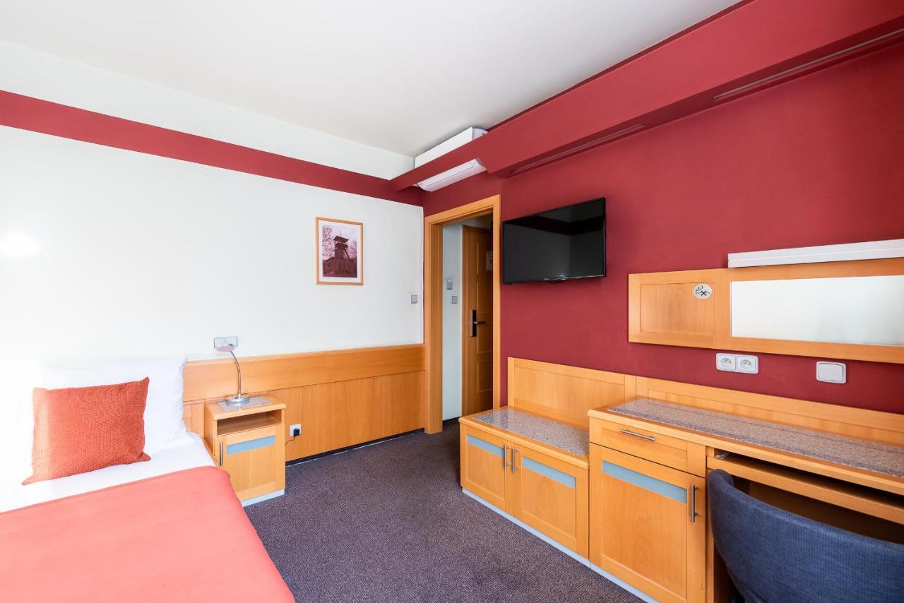 Jan Maria Hotel Ostrava Eksteriør bilde