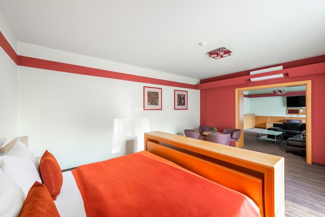Jan Maria Hotel Ostrava Eksteriør bilde